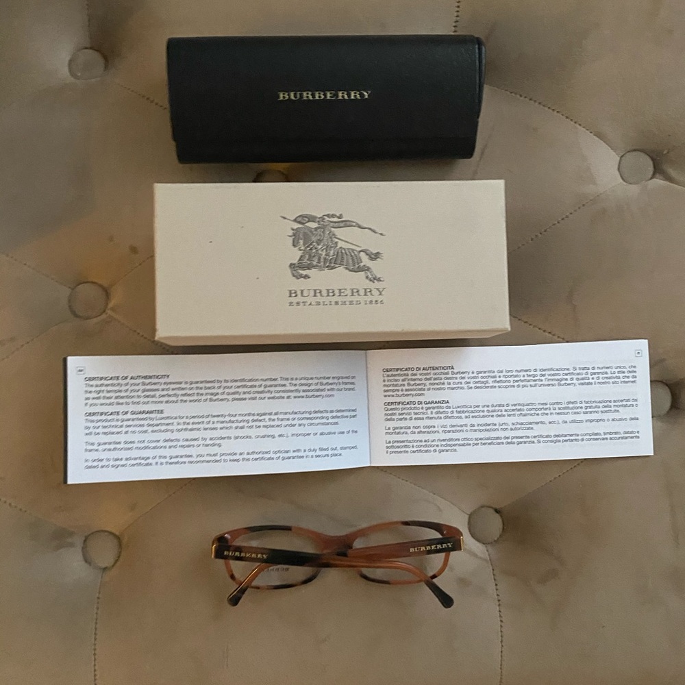 NWT Burberry Tortoise Glasses